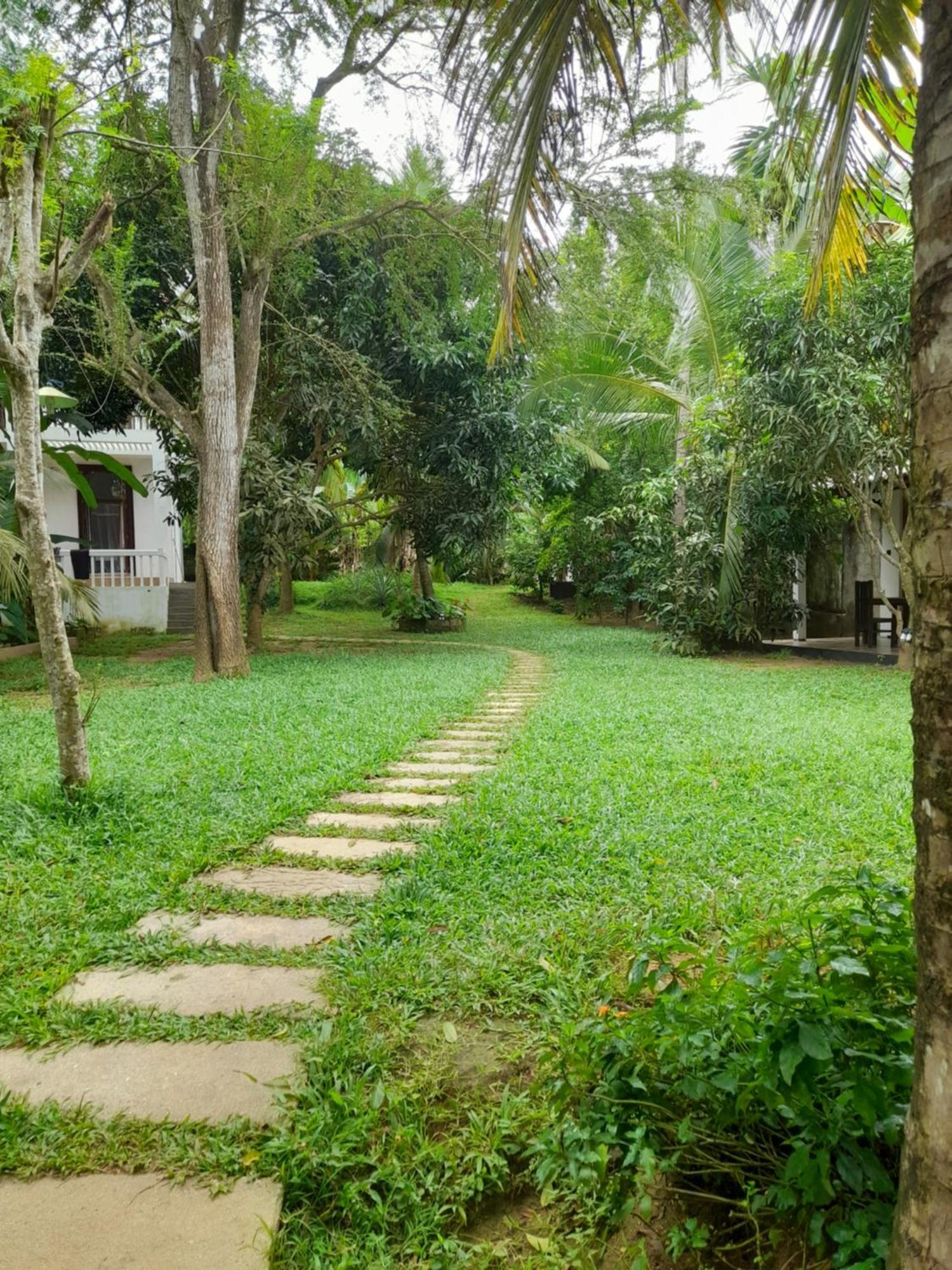 Dinuri Villa Tangalle Bagian luar foto