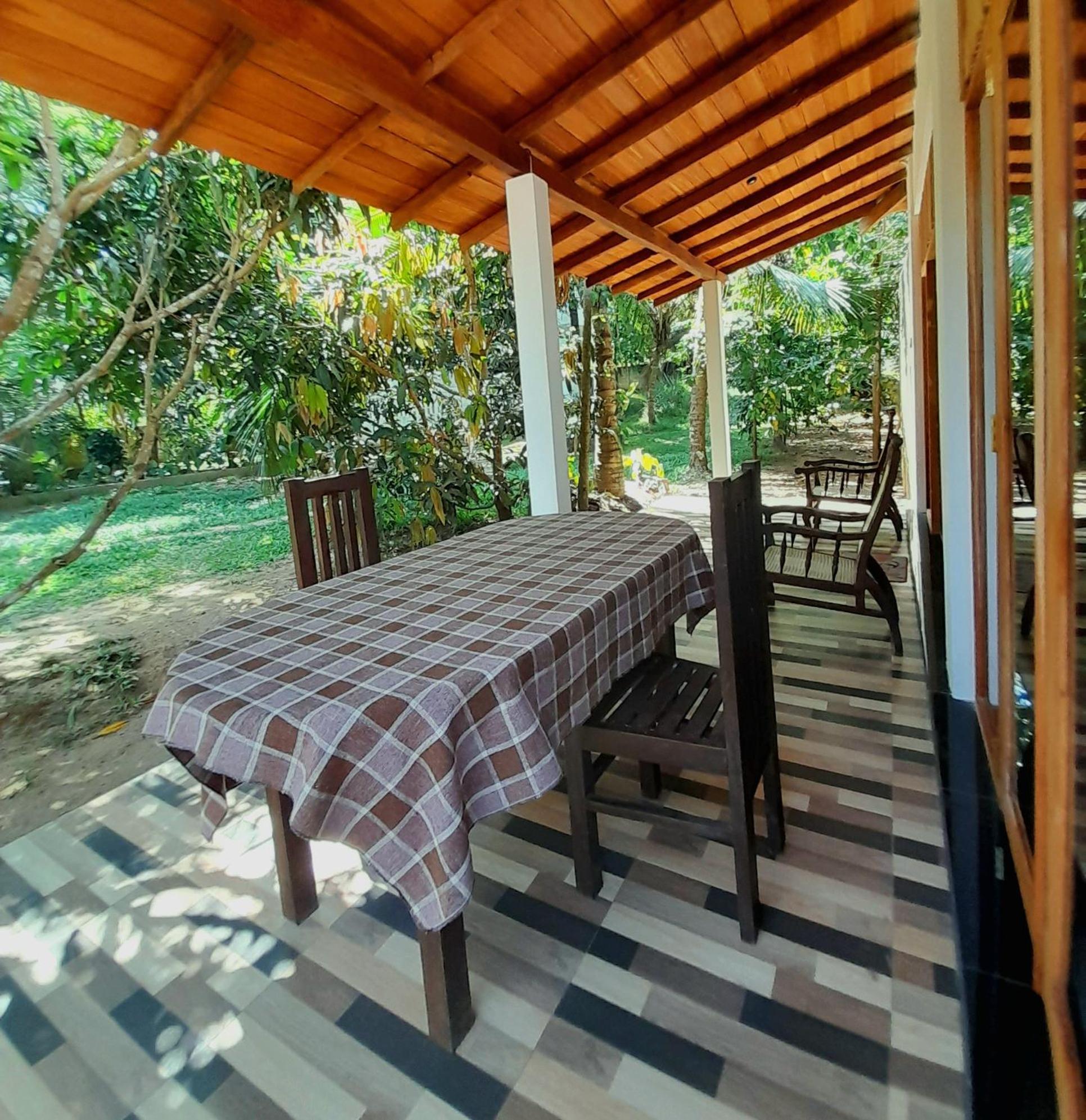 Dinuri Villa Tangalle Bagian luar foto
